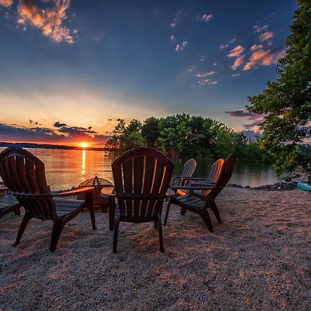 Lake Norman Hideaway Мурсвілл Екстер'єр фото